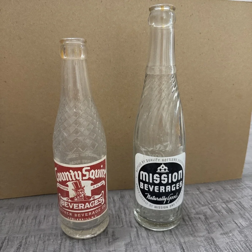 Vintage County Squire Soda Bottle Cobleskill NY & Mission Beverages‎ Lot